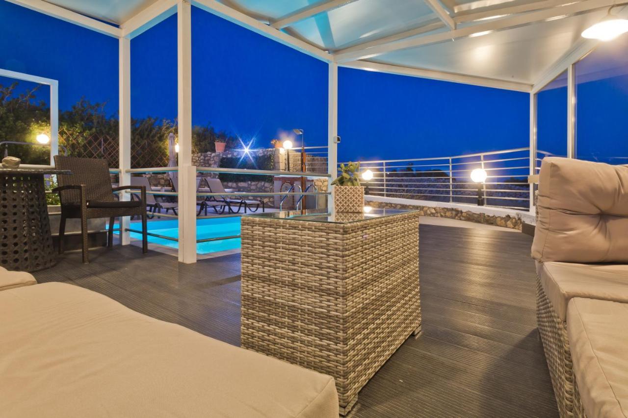 Serenity Villa Lakki  Екстериор снимка